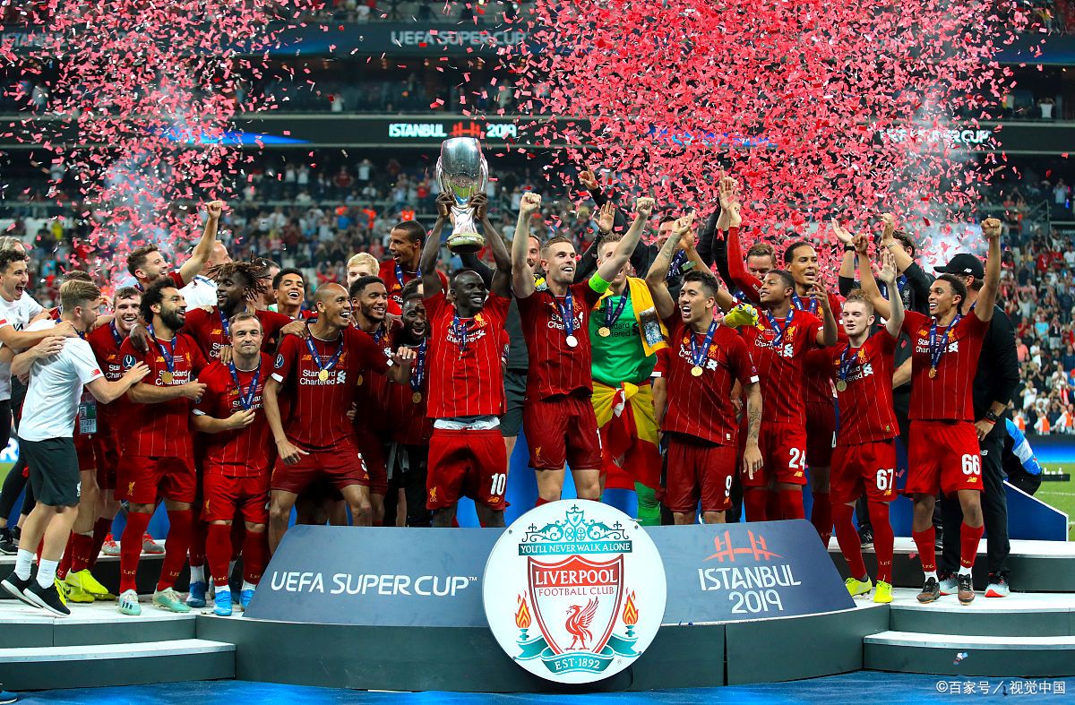 BTi体育-足球巨星助力球队，欧冠之路前景可期