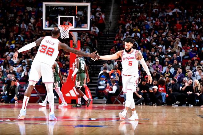 包含替补球员站出来，帮助球队稳住局面的词条